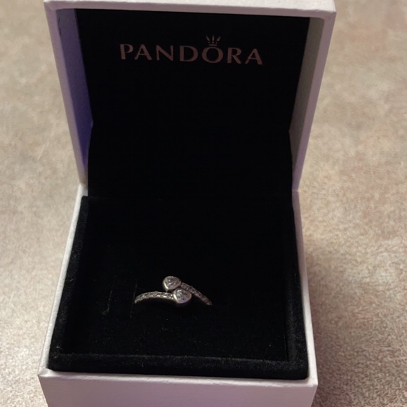 Pandora two sparkling hearts ring slightly used - Picture 4 of 4